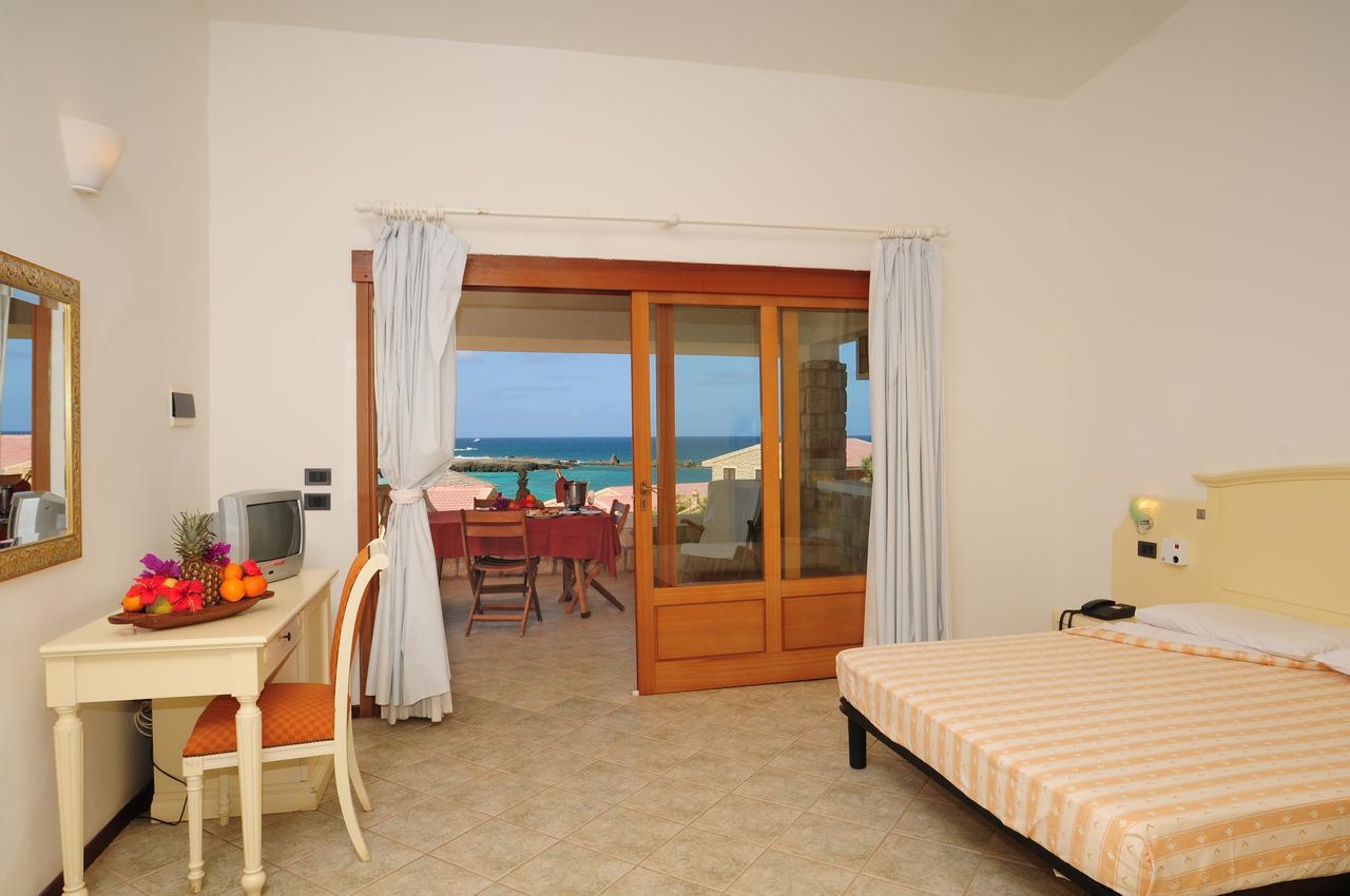 Ahg Marine Club Beach Resort Sal Rei Exterior foto